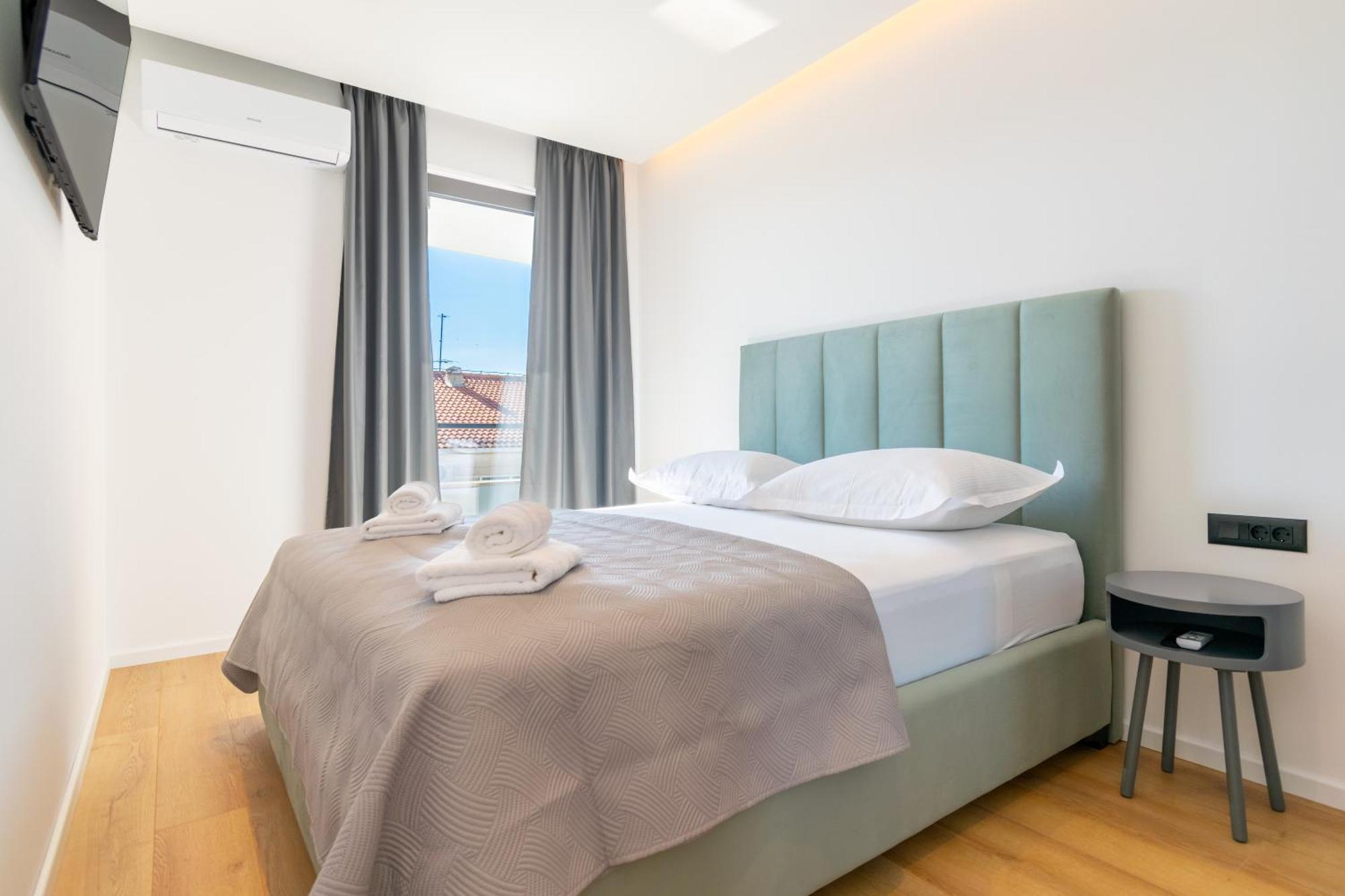 Apartmani Pino Baska Voda Bagian luar foto