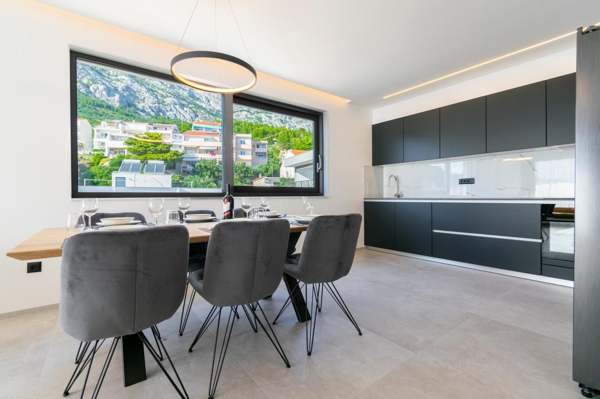 Apartmani Pino Baska Voda Bagian luar foto